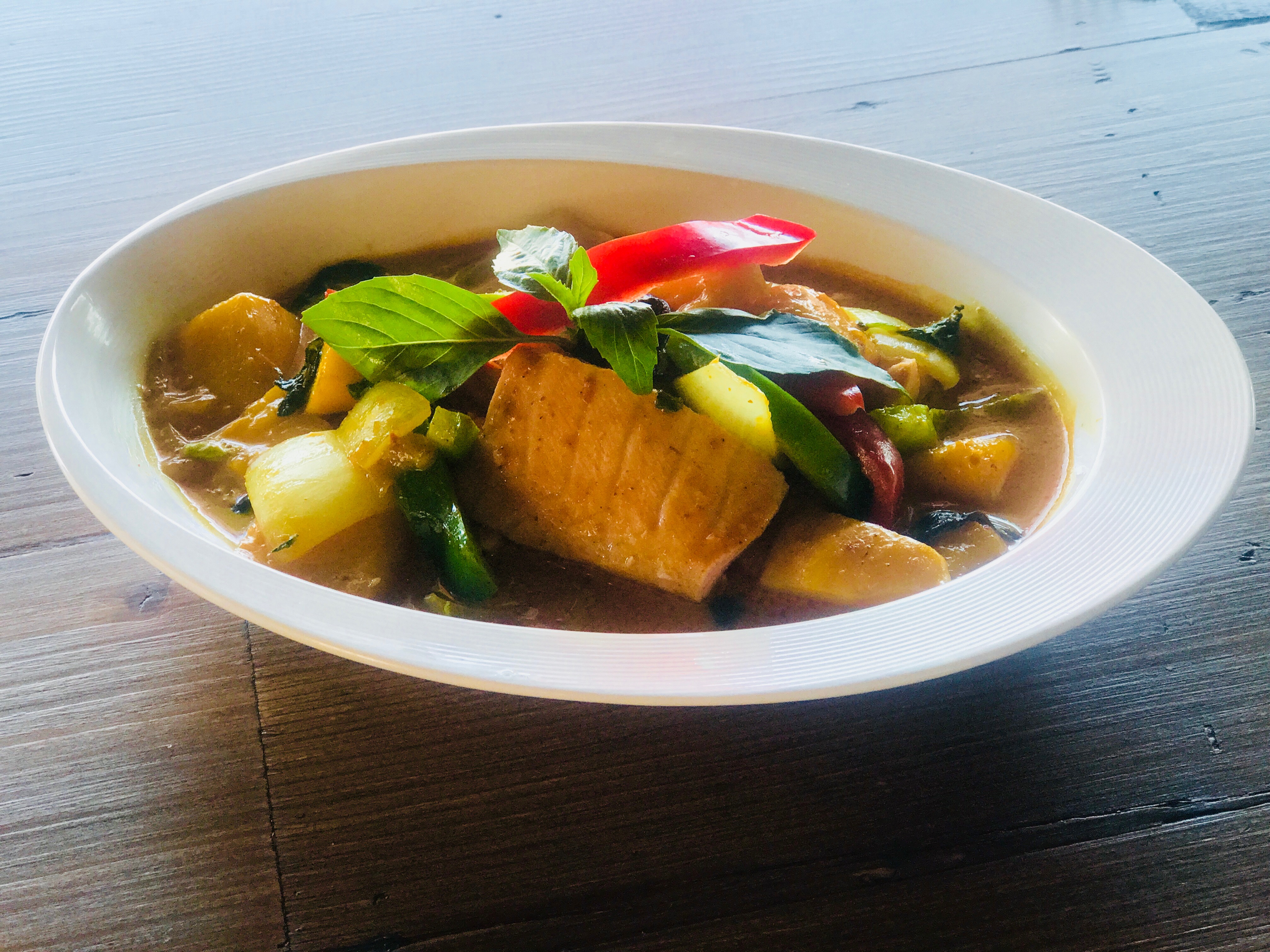 Mango Curry With Salmon